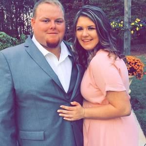 Meet your Posher, Chloe